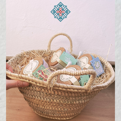 Geschenkkorb Sal de Ibiza - Kennenlernpaket 4 x Flor de Sal im Keramiktopf
