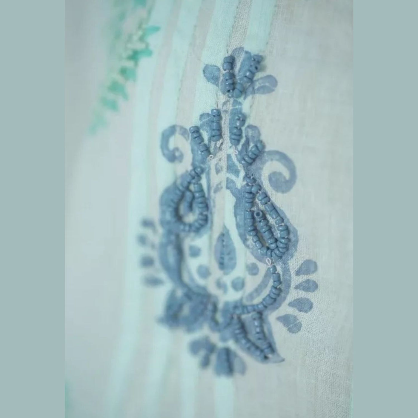 Kurzes Türkisfarbenes Kleid aus Baumwolle im Boho-Stil