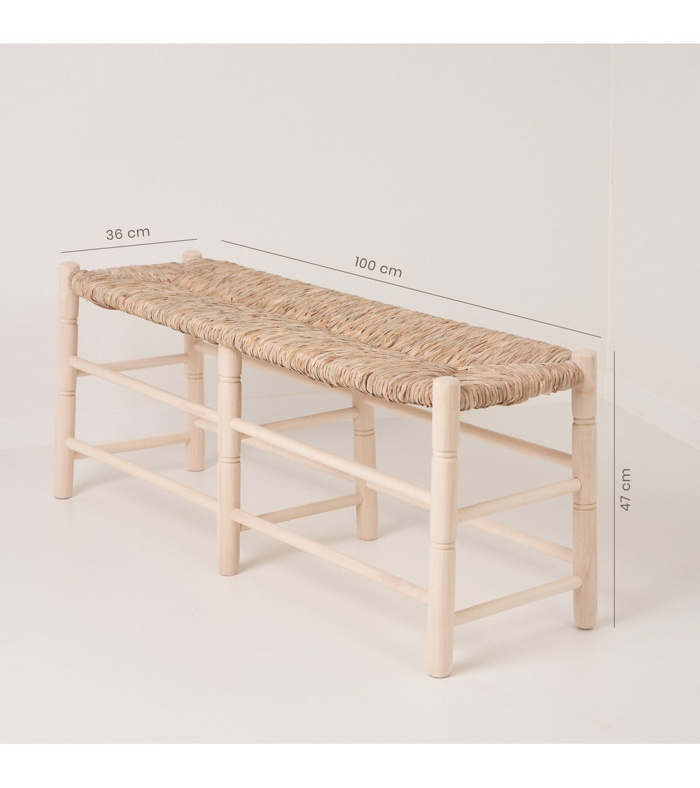 Spanische Bänke aus Holz und Binse im Mediterranen Stil