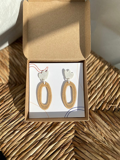 Originelle handgefertigte superleichte Maxi-Ohrringe aus dem 3D-Drucker