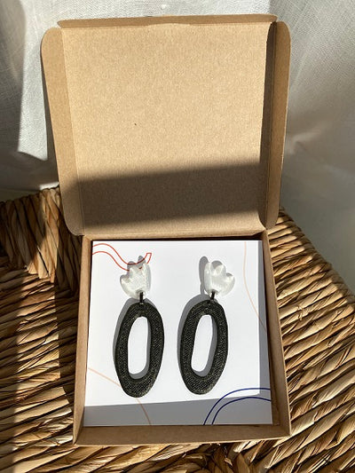 Originelle handgefertigte superleichte Maxi-Ohrringe aus dem 3D-Drucker